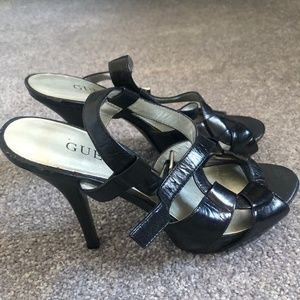 Black Guess heels